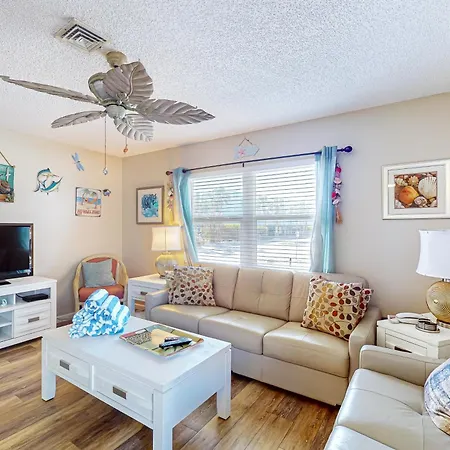 The Villas, Condo 1A